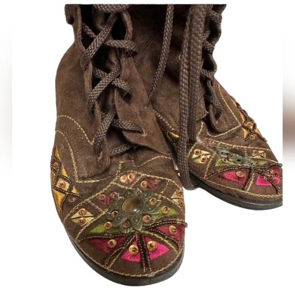 Vera Cuoio Embroidered and Beaded Lace-up Suede Boots Size 7, Brown and… - Picture 2 of 3